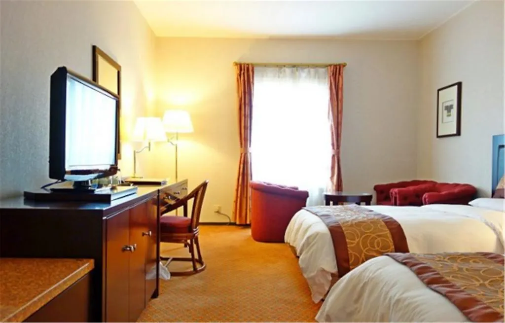 Shanghai International Airport Hotel 4*,  China