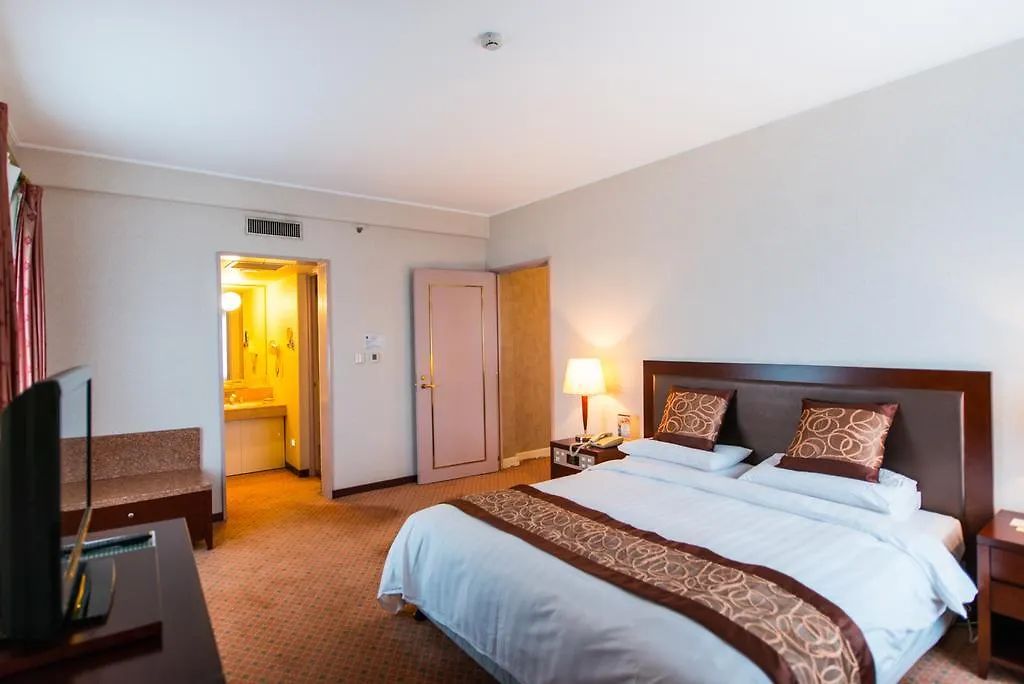 Shanghai International Airport Hotel